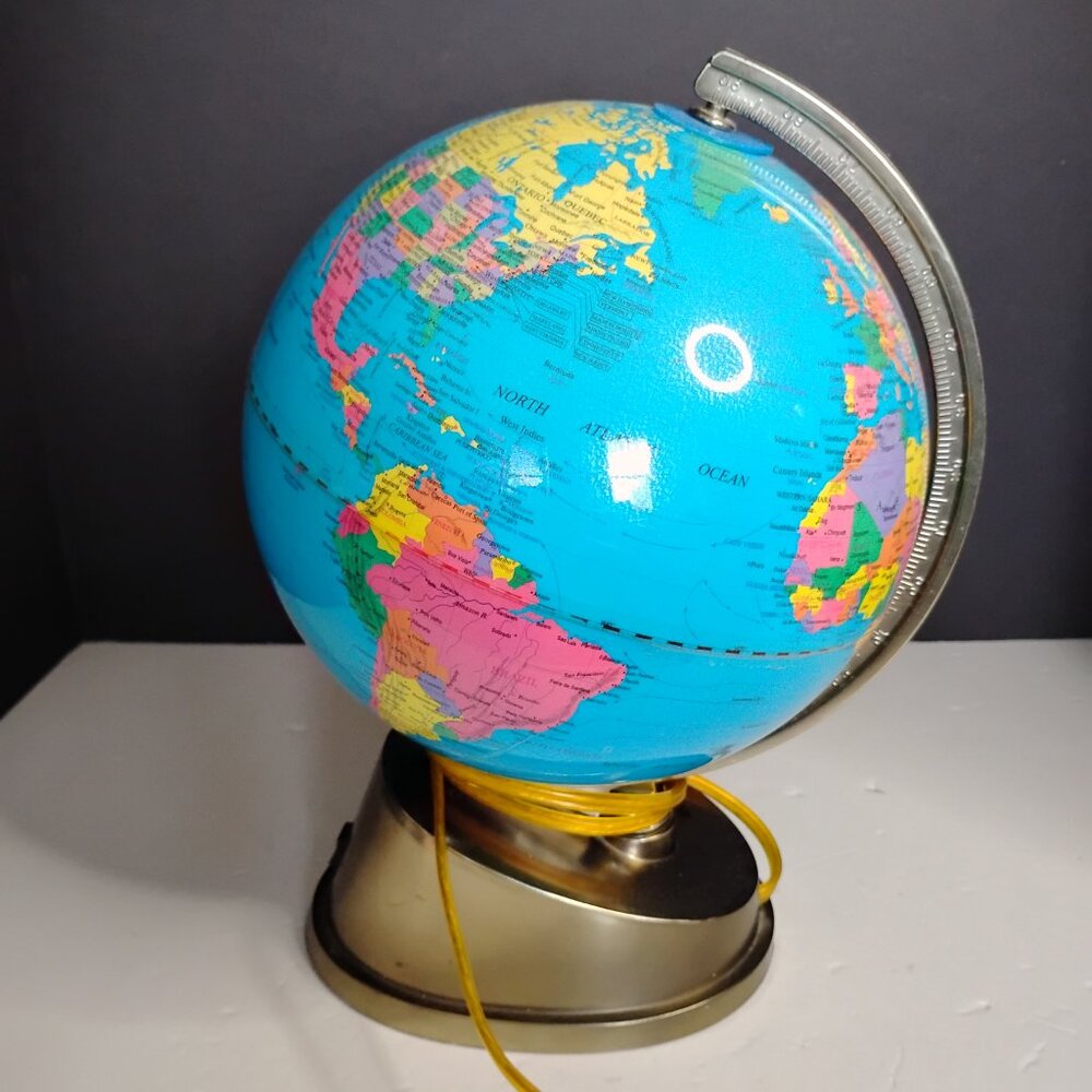 10" Illuminated Rotating Globe On Stand - Picture 9 of 13